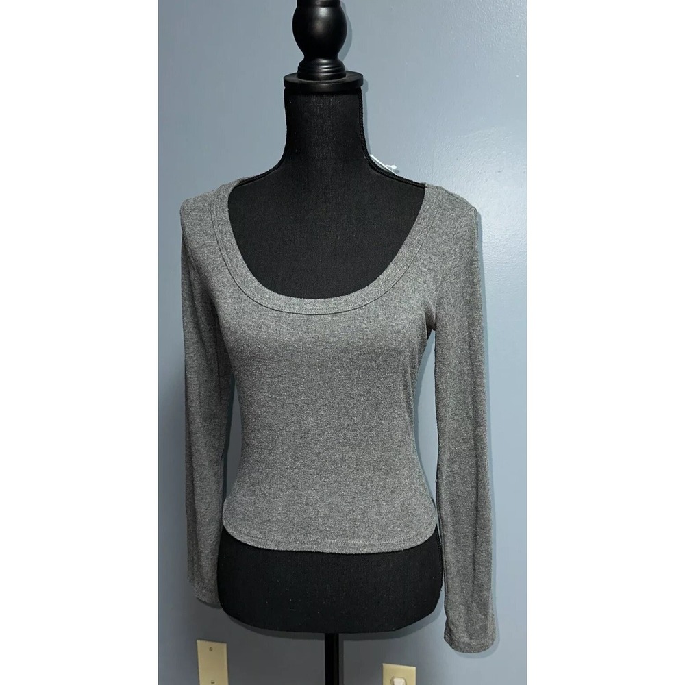 ALL in FAVOR Womens Top Size‎ S~U Neck, Long Sleeved~Charcoal